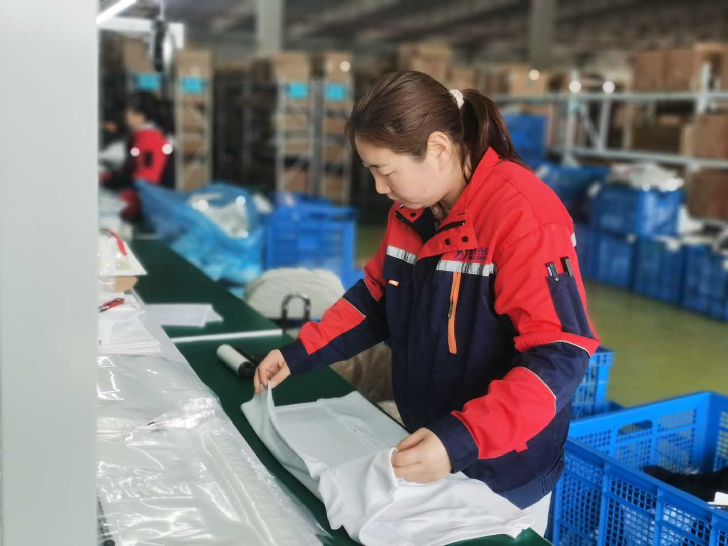 服装鞋帽SKU繁多，第三方云仓的拣货准确率和库存精细化管理水平如何保障？